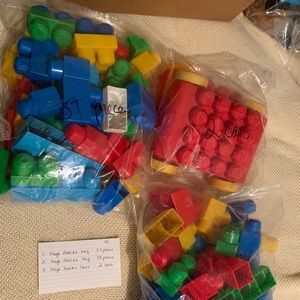 77 Piece Mega Blocks Lot